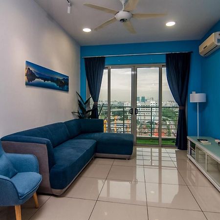 Flora Residence One South By Idealhub เซอรีเคมบางัน ภายนอก รูปภาพ