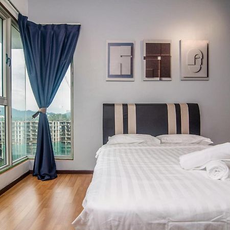Flora Residence One South By Idealhub เซอรีเคมบางัน ภายนอก รูปภาพ